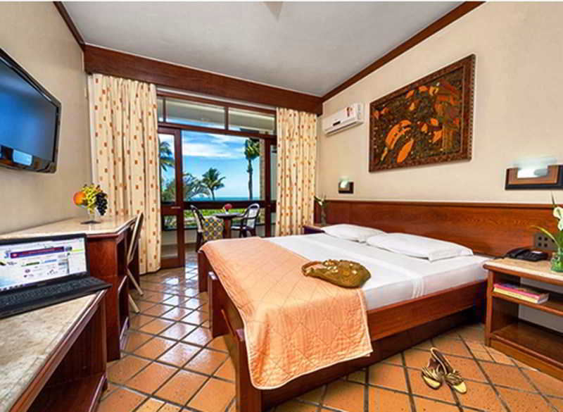 Quinta Do Sol Lite Praia Hotel ปอร์โตเซกูโร ภายนอก รูปภาพ